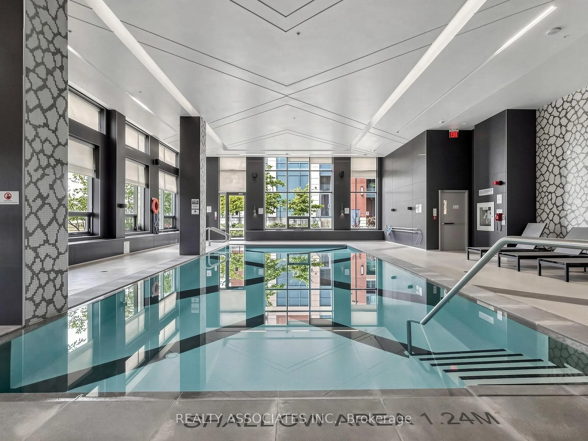 Photo 18 of Unit 721, 18 Uptown Drive, Markham, Unionville — HOMEH