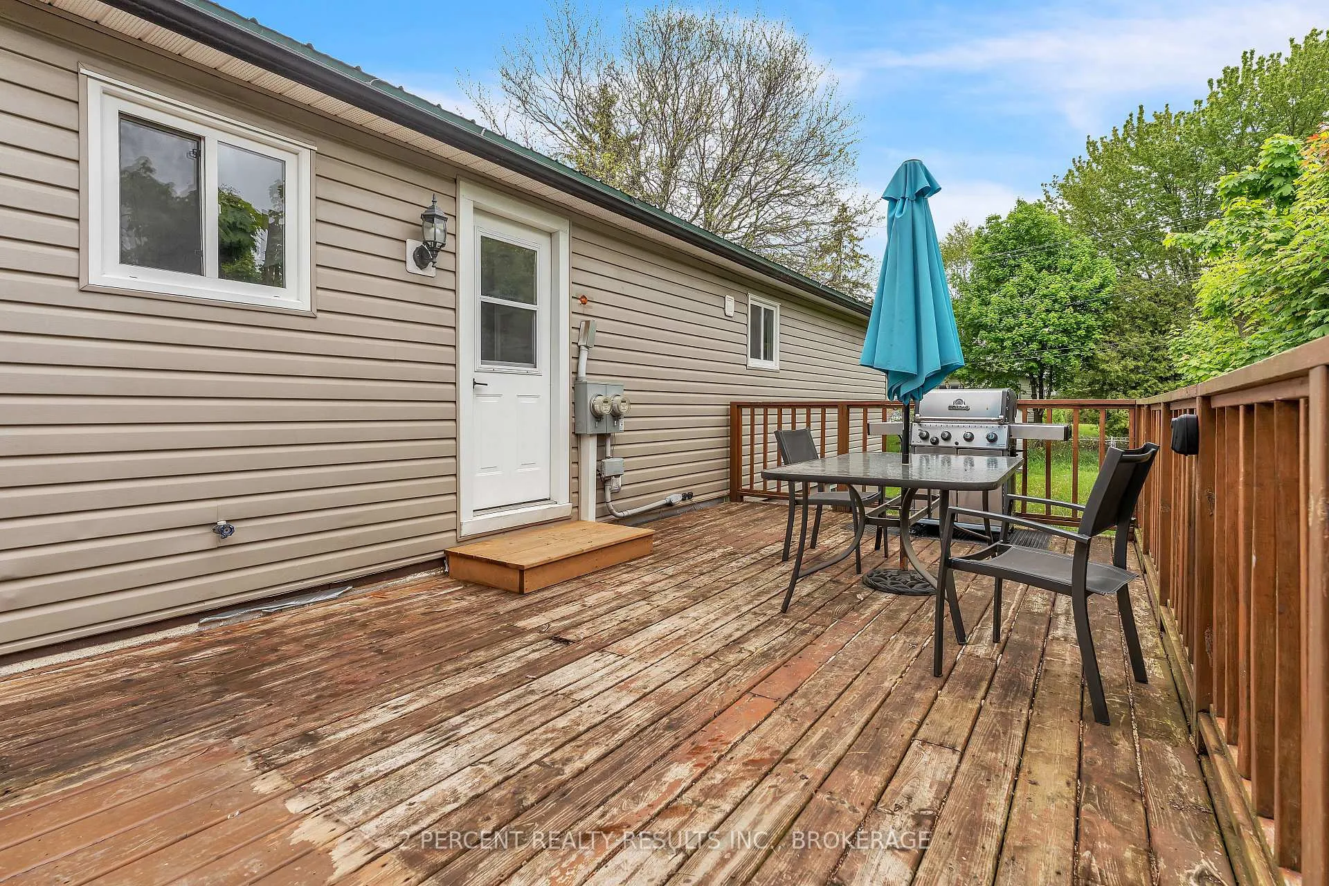 Photo 5 of 479 Henrietta Street, Gananoque — HOMEH