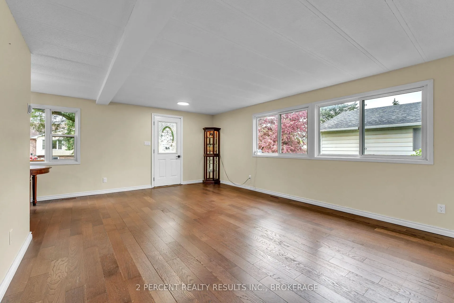 Photo 11 of 479 Henrietta Street, Gananoque — HOMEH