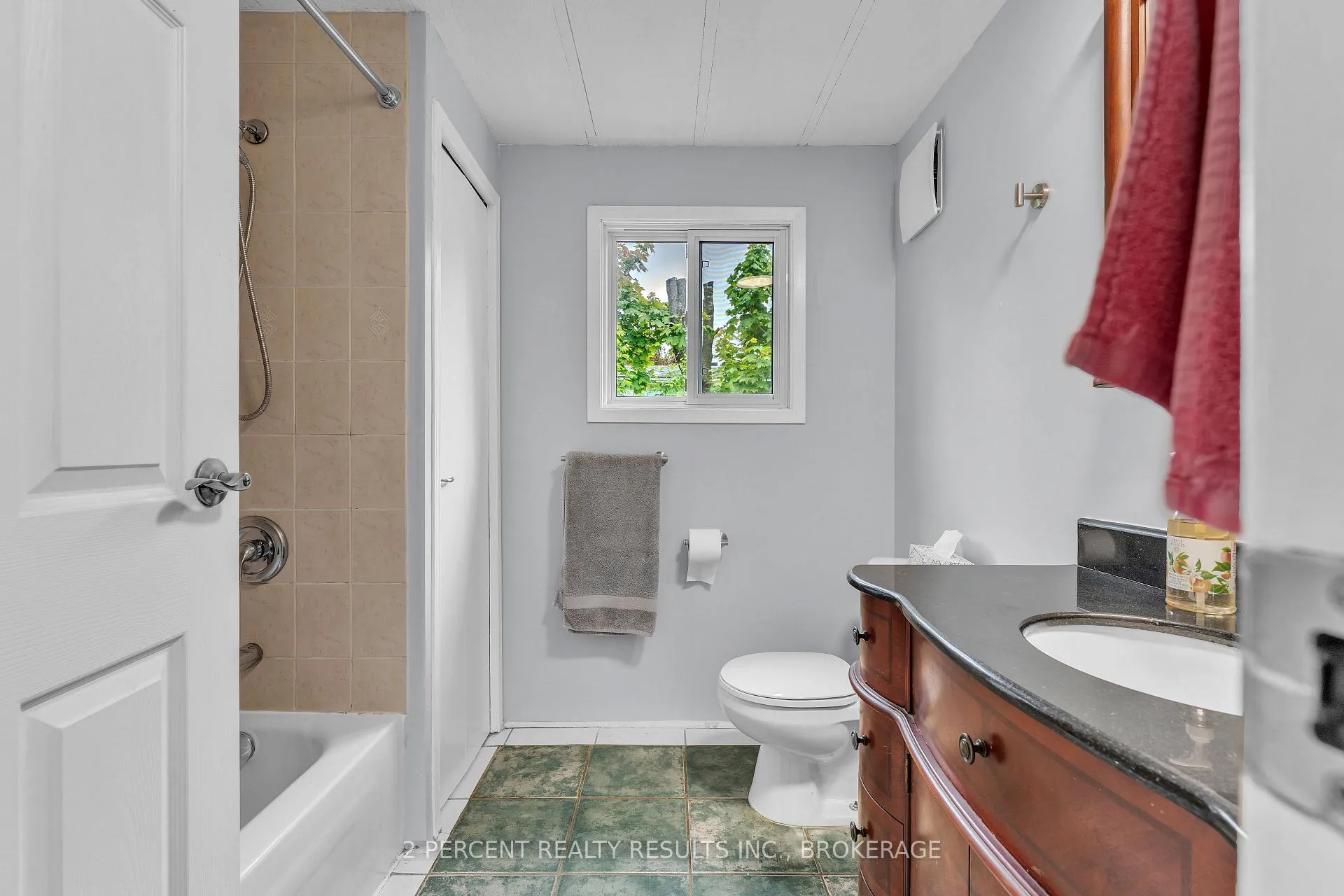 Photo 22 of 479 Henrietta Street, Gananoque — HOMEH