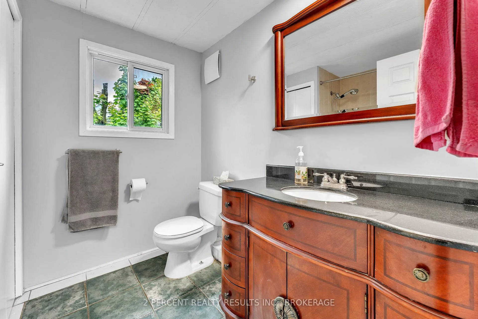Photo 23 of 479 Henrietta Street, Gananoque — HOMEH