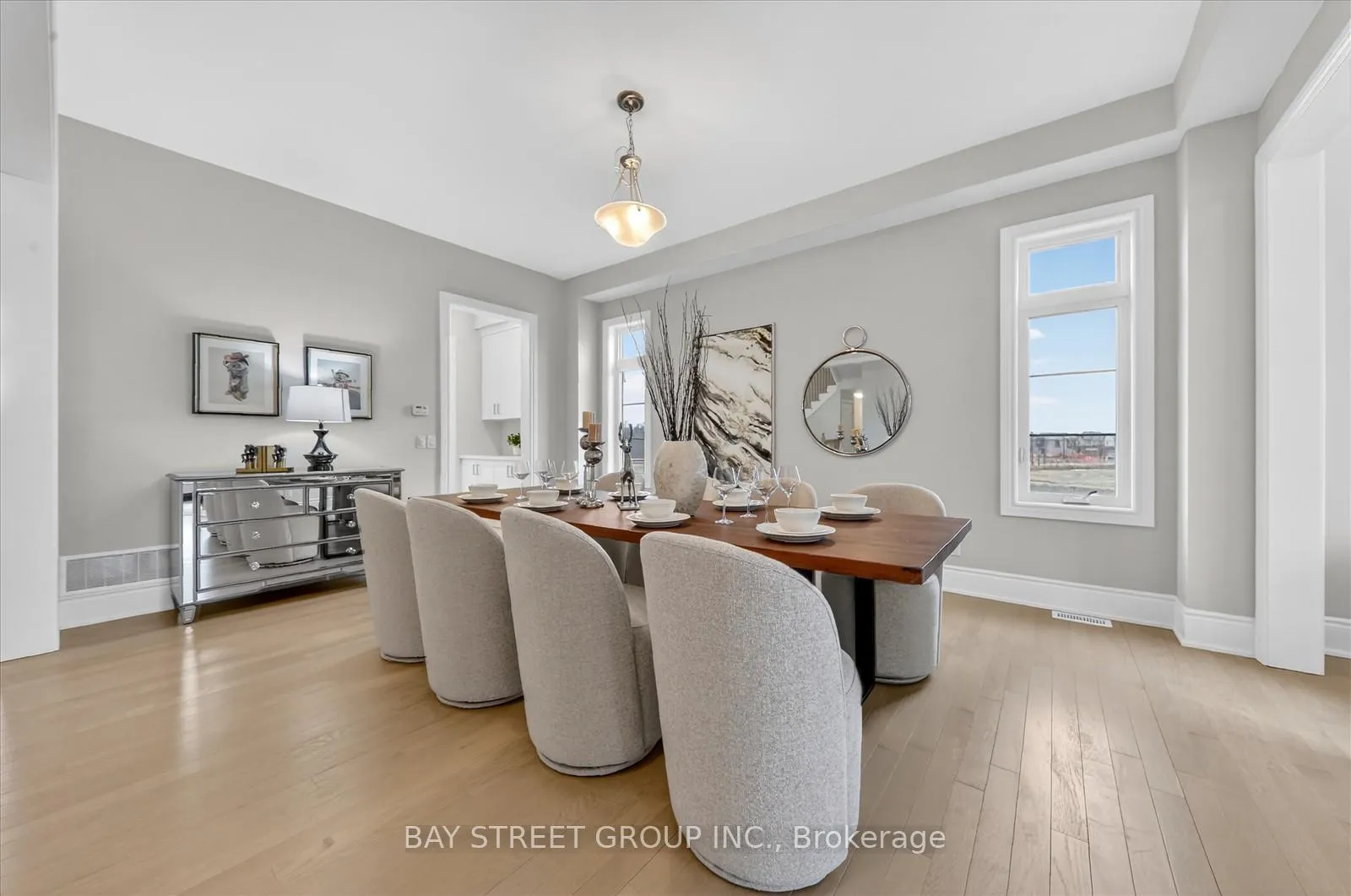 Photo 7 of 37 Meizhou Avenue S, Markham, Angus Glen — HOMEH