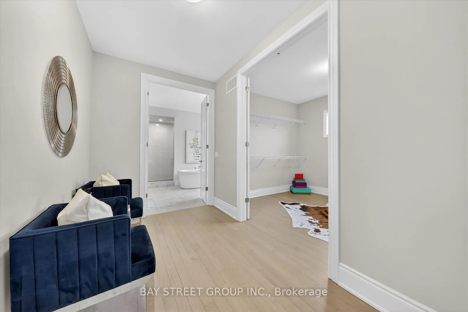 Photo 20 of 37 Meizhou Avenue S, Markham, Angus Glen — HOMEH