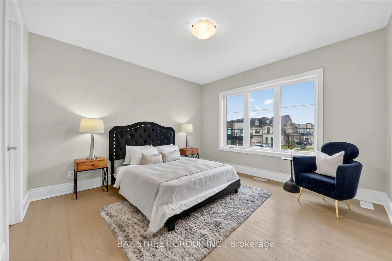 Photo 23 of 37 Meizhou Avenue S, Markham, Angus Glen — HOMEH