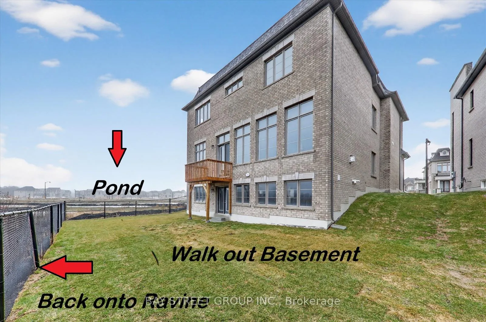 Photo 30 of 37 Meizhou Avenue S, Markham, Angus Glen — HOMEH