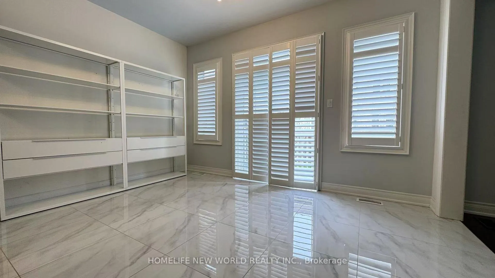 Photo 6 of 114 Hua Du Avenue, Markham, Berczy — HOMEH