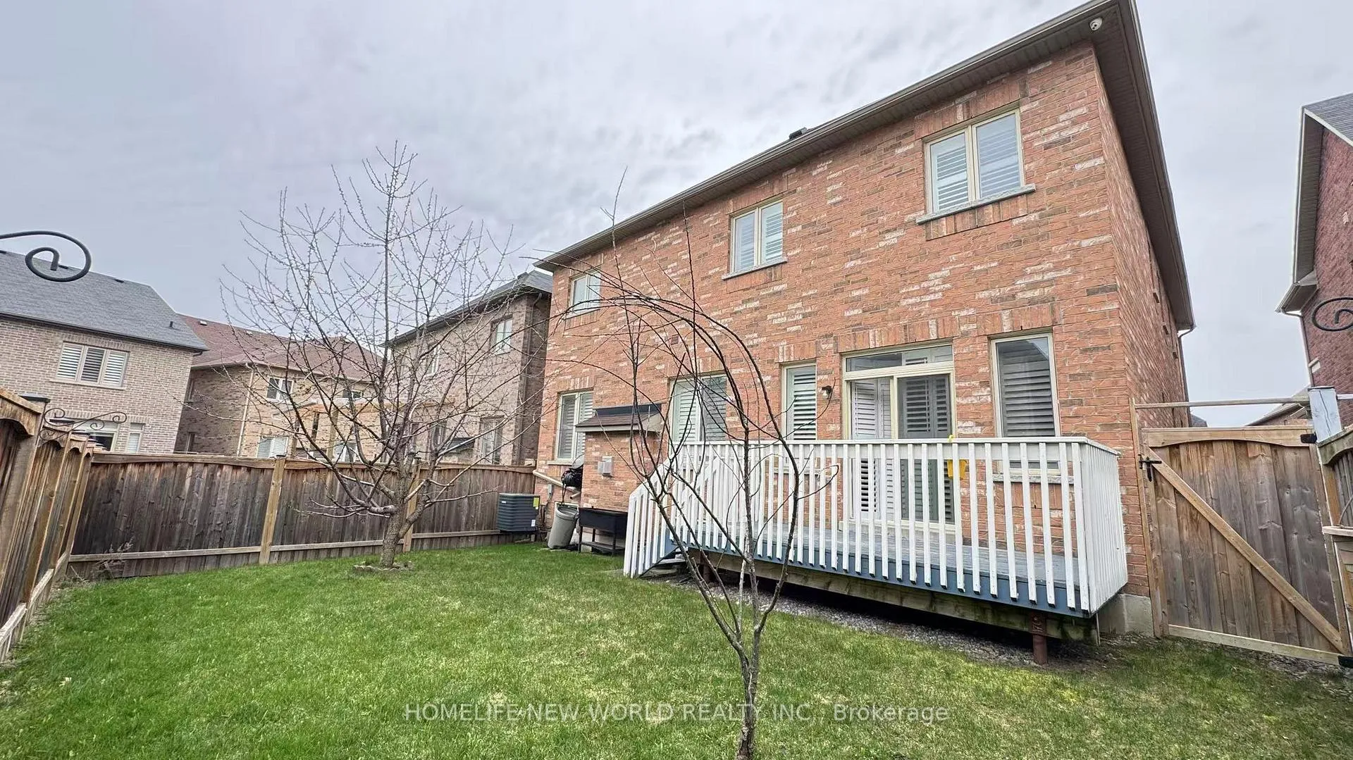 Photo 16 of 114 Hua Du Avenue, Markham, Berczy — HOMEH