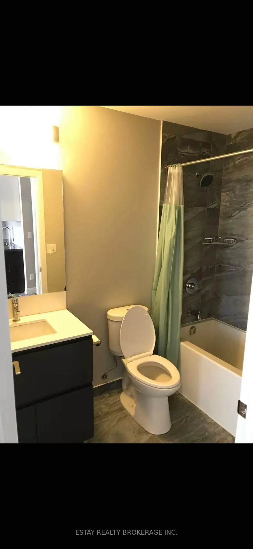 Photo 6 of Unit 323, 15 Water Walk Dr, Markham, Unionville — HOMEH
