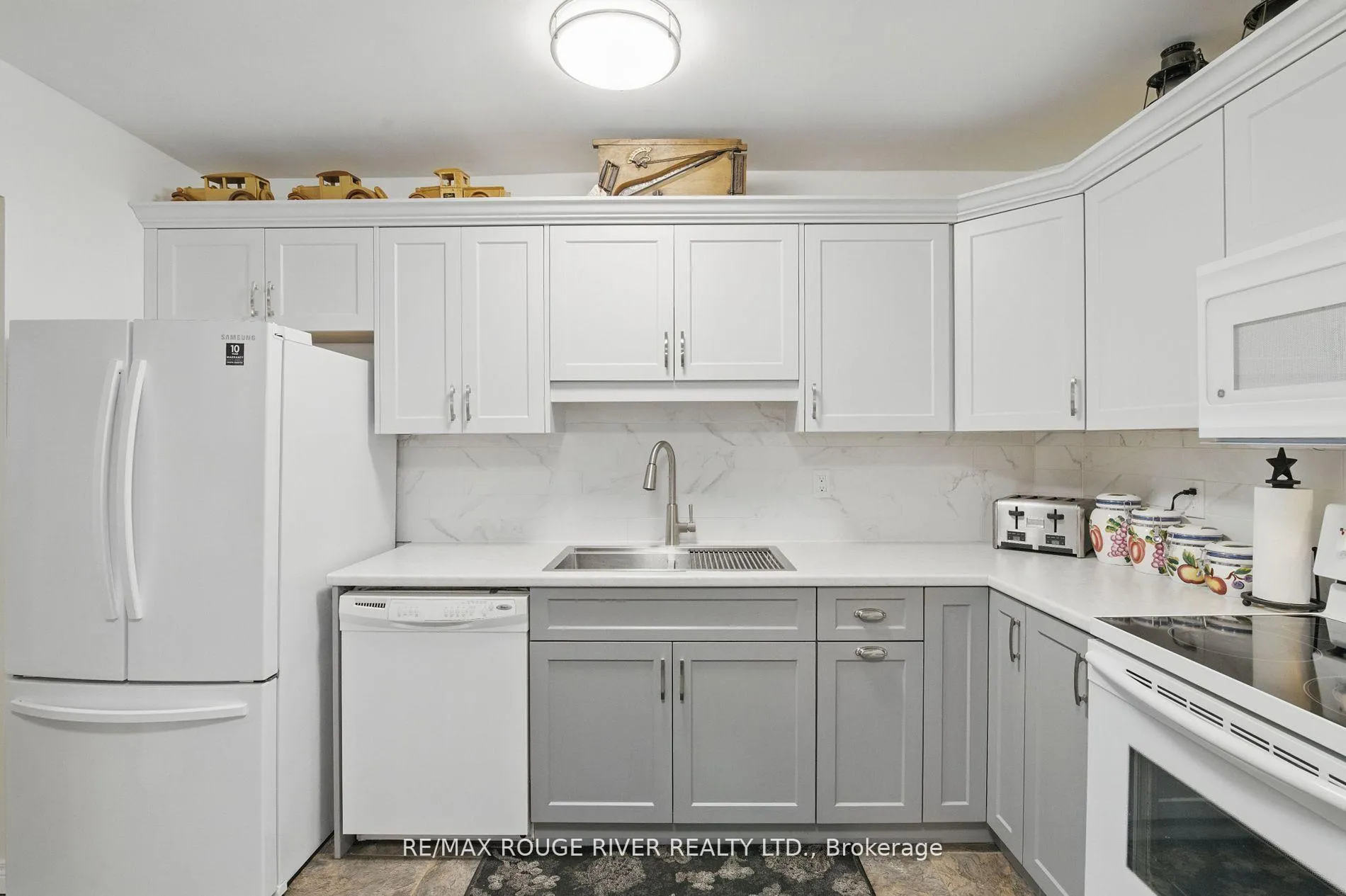 Photo 12 of Unit 222, 475 Parkhill Road W, Peterborough, Town Ward 3 — HOMEH