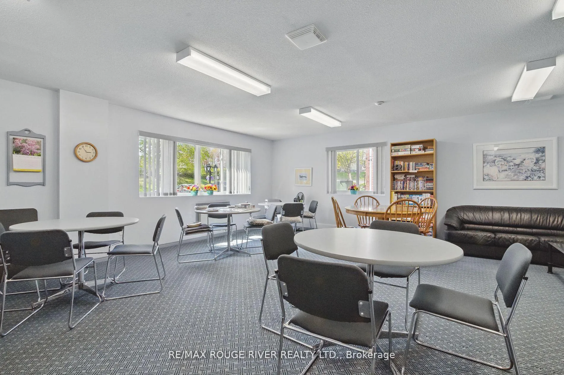 Photo 40 of Unit 222, 475 Parkhill Road W, Peterborough, Town Ward 3 — HOMEH