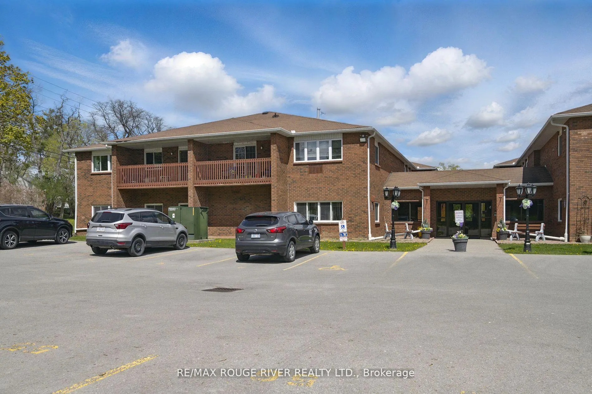 Photo 44 of Unit 222, 475 Parkhill Road W, Peterborough, Town Ward 3 — HOMEH