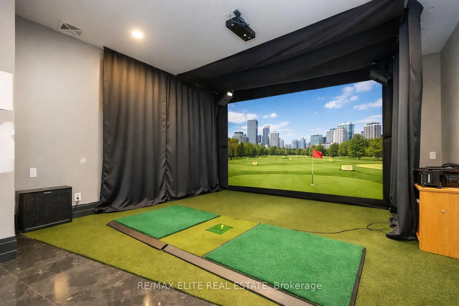 Photo 10 of Unit 201, 1 upper duke Crescent, Markham, Unionville — HOMEH