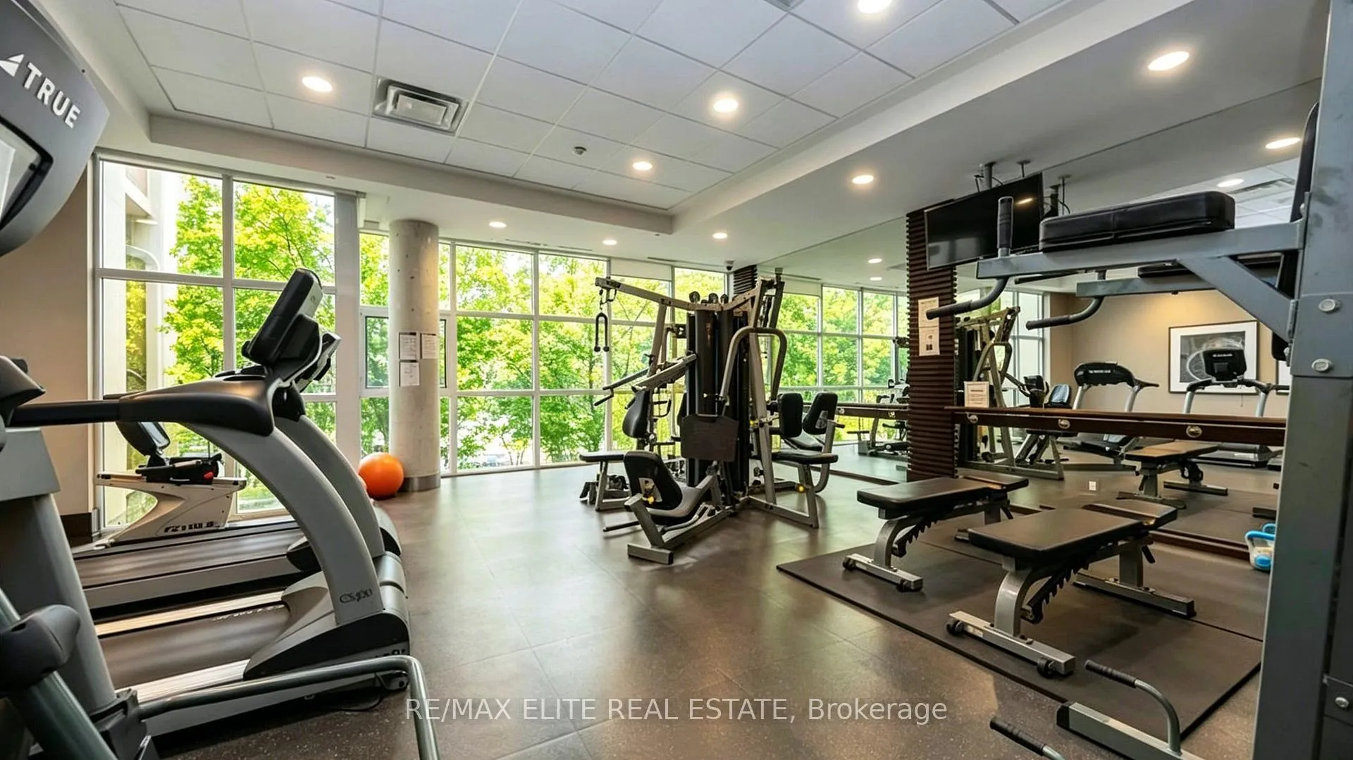 Photo 12 of Unit 201, 1 upper duke Crescent, Markham, Unionville — HOMEH