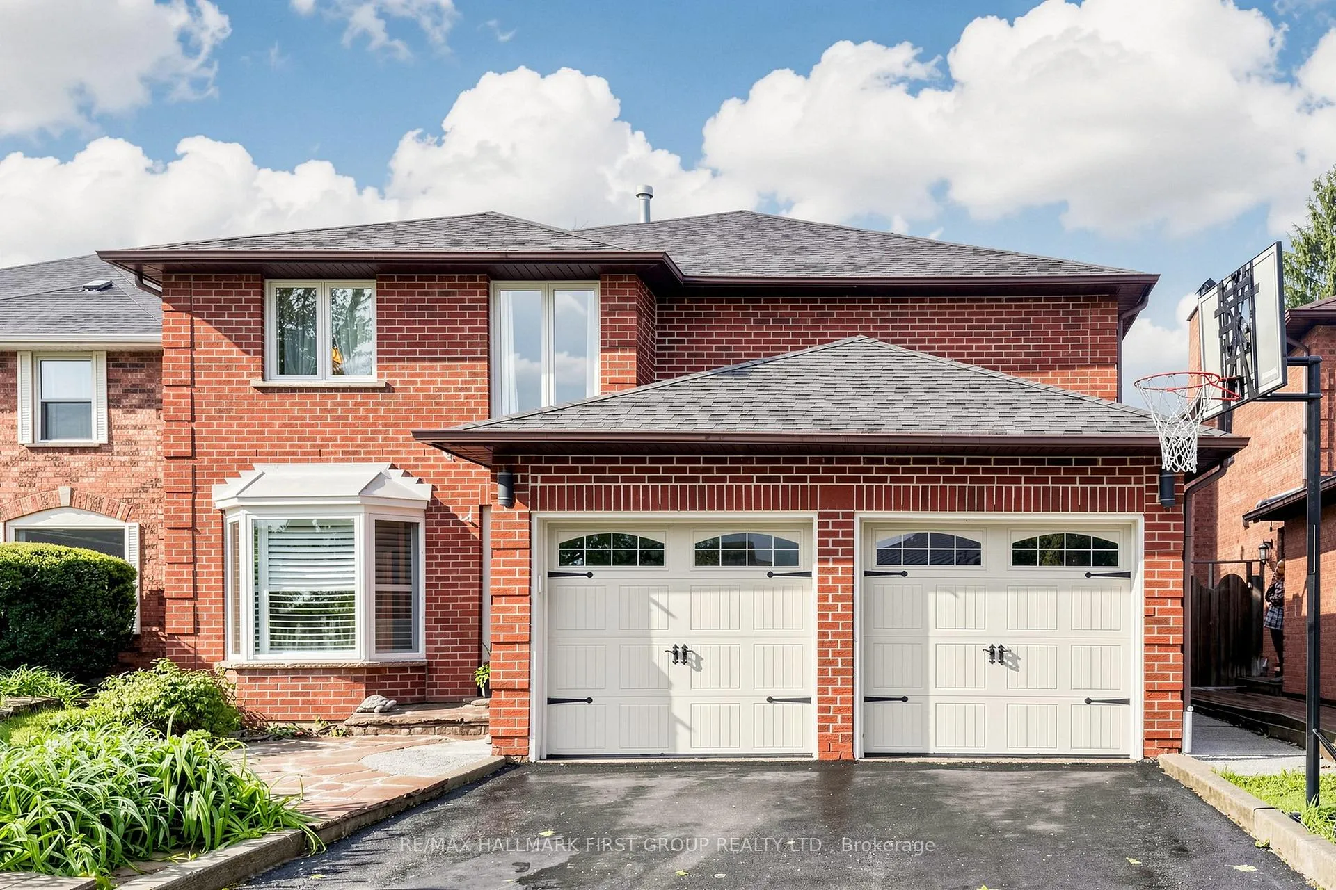 Photo 2 of 1266 Fawndale Road, Pickering, Rougemount — HOMEH