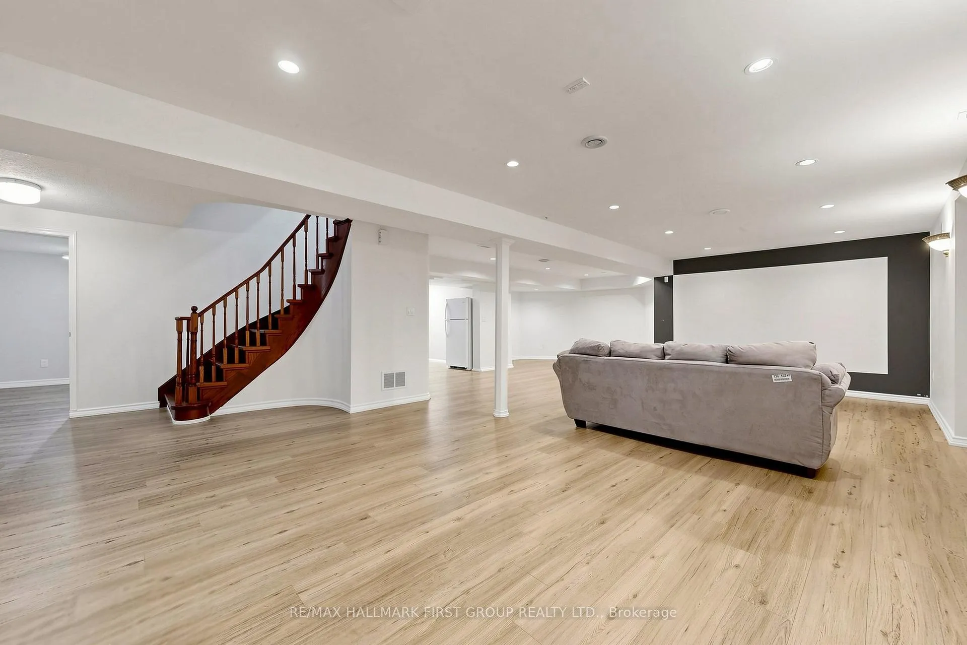 Photo 36 of 1266 Fawndale Road, Pickering, Rougemount — HOMEH