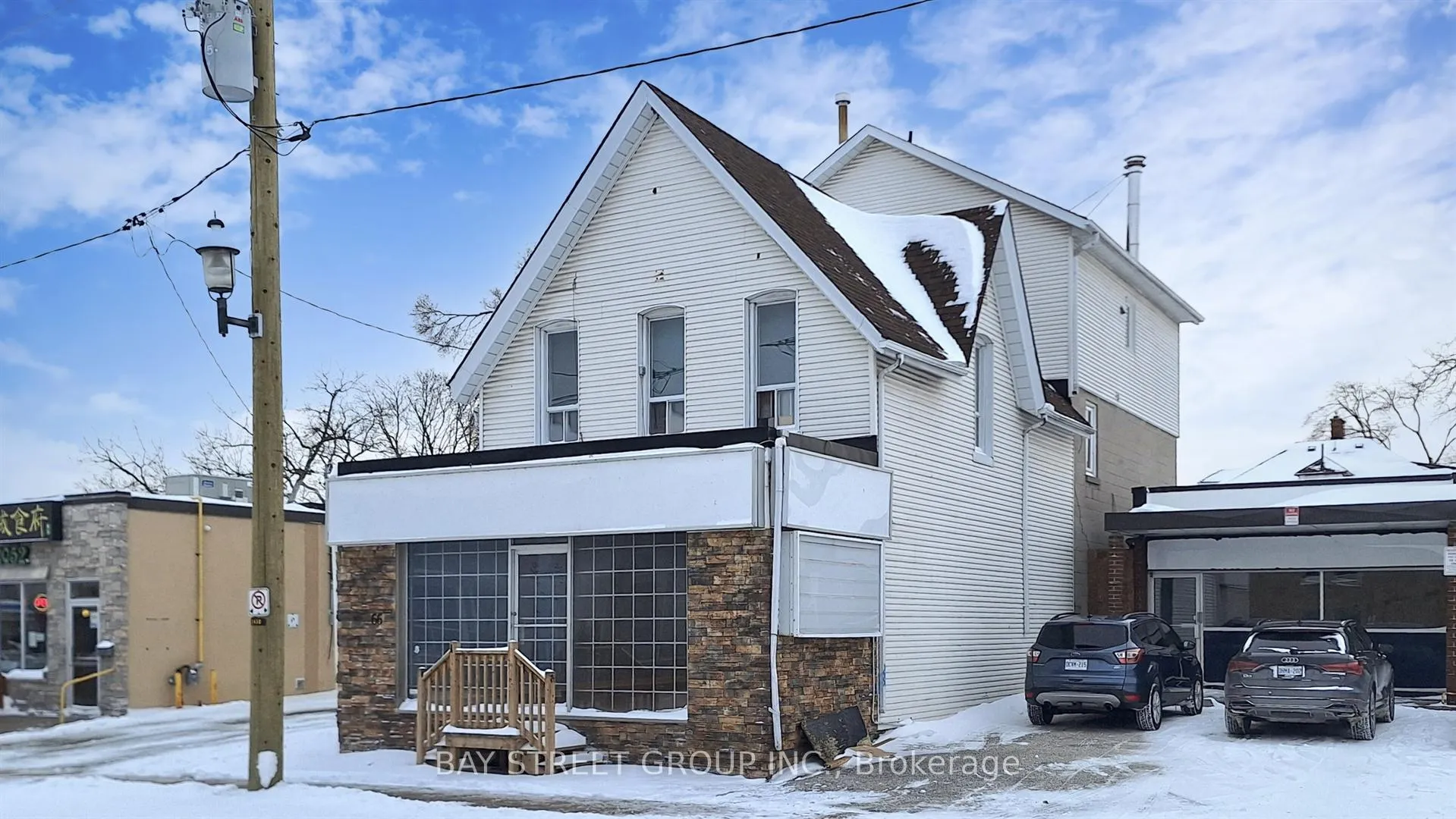 Photo 5 of Unit 301, 66 Maple Avenue, Barrie, City Centre — HOMEH