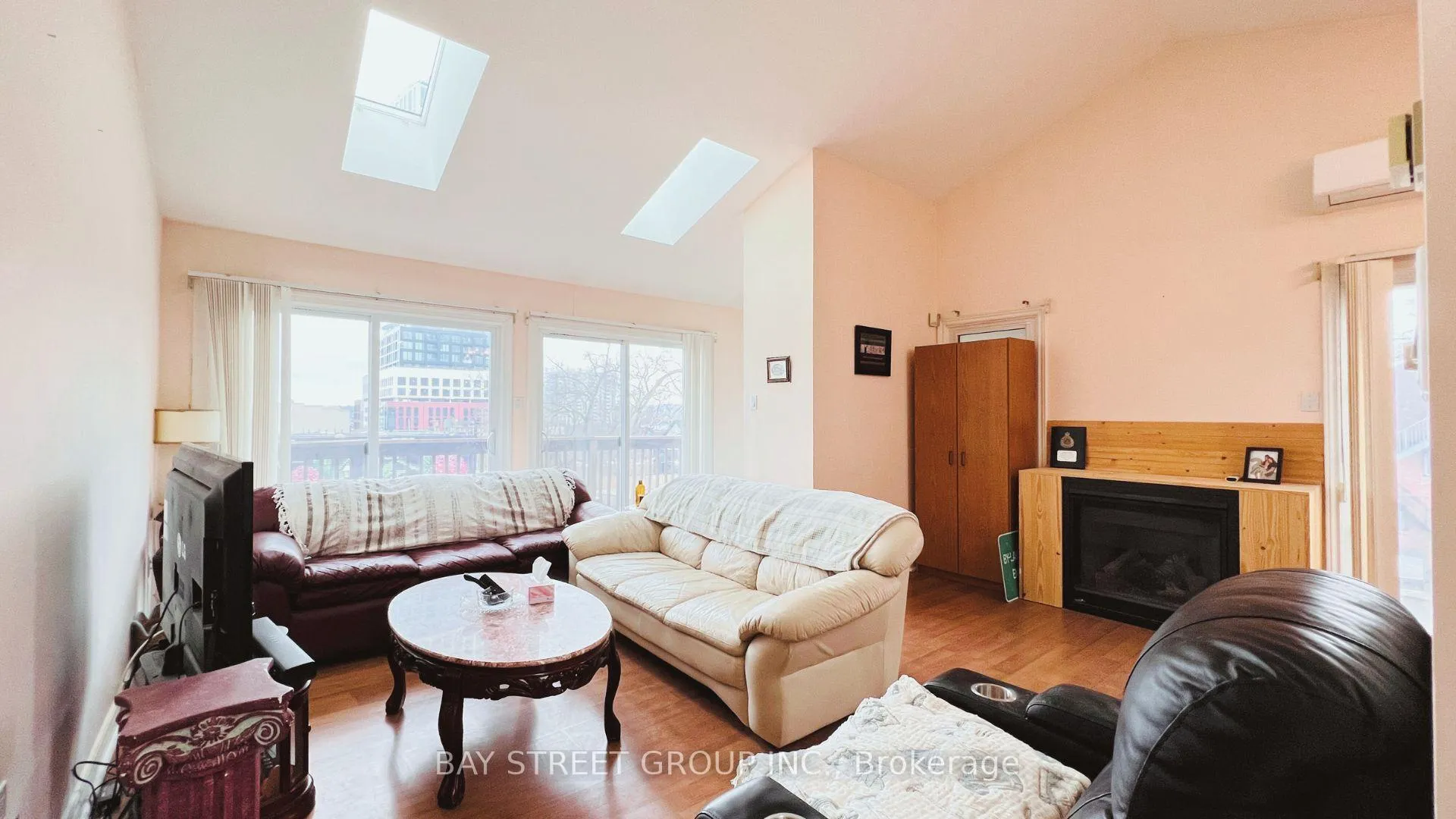 Photo 9 of Unit 301, 66 Maple Avenue, Barrie, City Centre — HOMEH