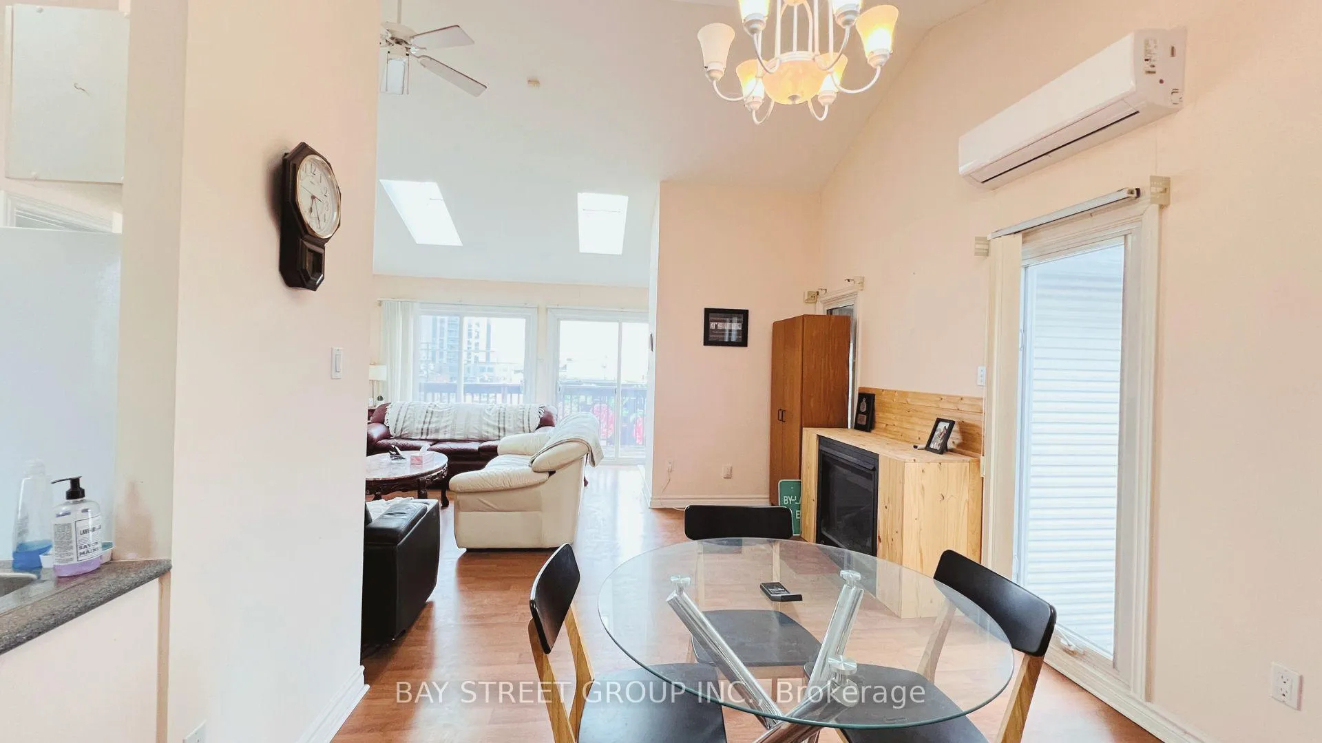 Photo 15 of Unit 301, 66 Maple Avenue, Barrie, City Centre — HOMEH