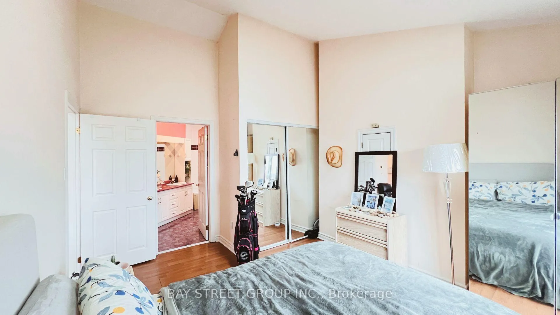 Photo 17 of Unit 301, 66 Maple Avenue, Barrie, City Centre — HOMEH