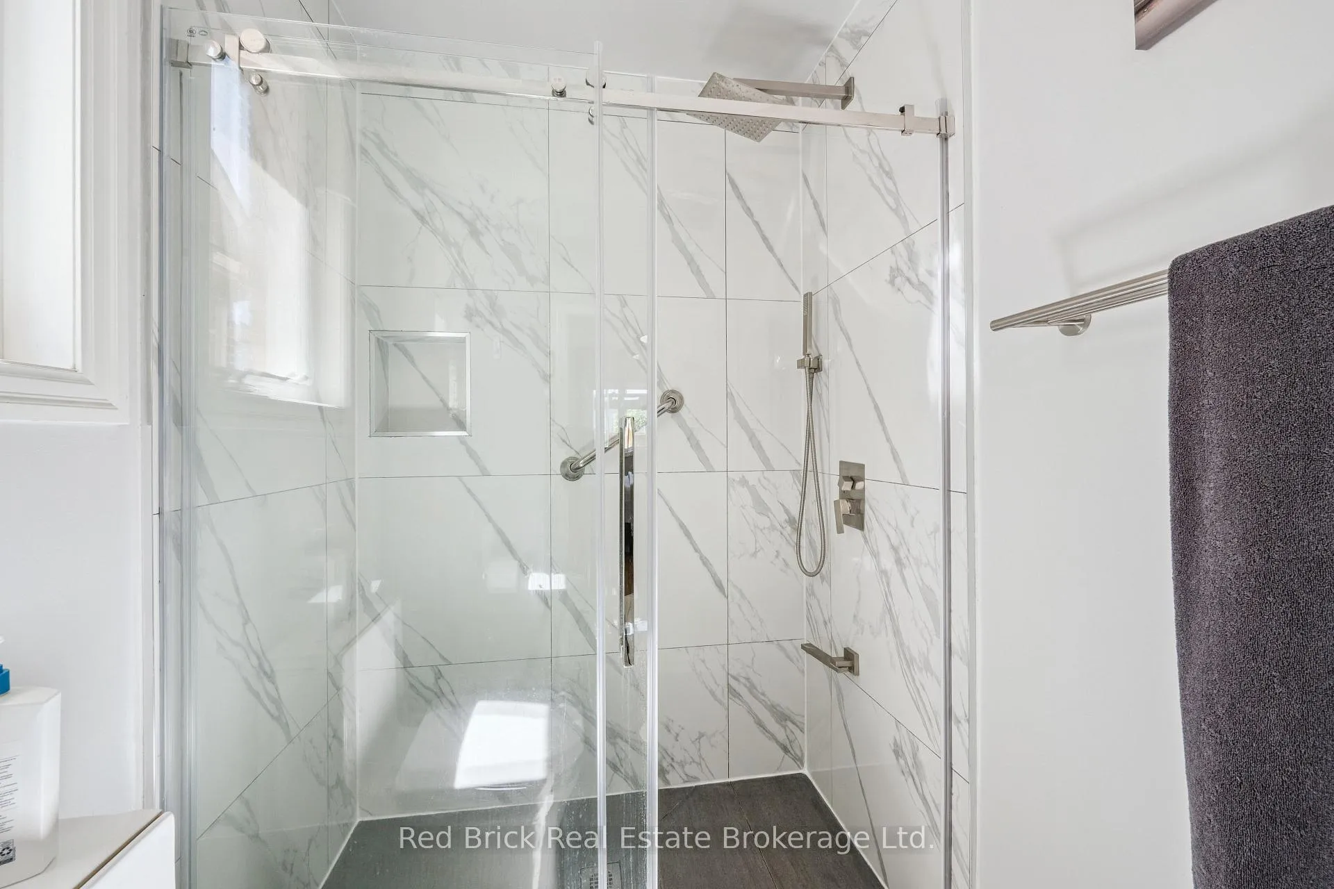 Photo 20 of 461 Greenwood Drive, Essa, Angus — HOMEH