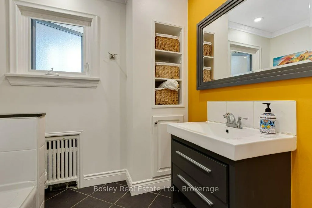 Photo 20 of 52 Forest Hill Drive, Guelph, Dovercliffe Park/Old University — HOMEH