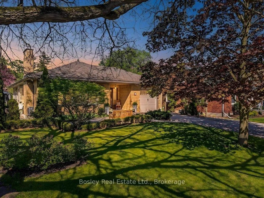 Photo 26 of 52 Forest Hill Drive, Guelph, Dovercliffe Park/Old University — HOMEH