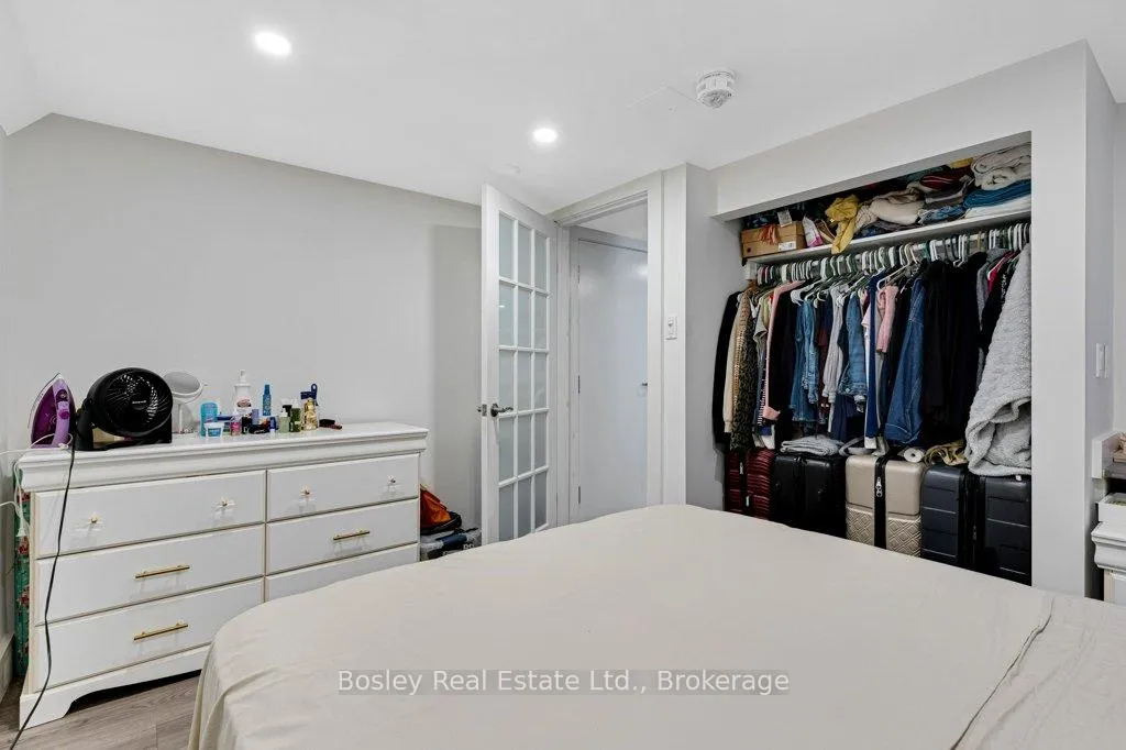 Photo 32 of 52 Forest Hill Drive, Guelph, Dovercliffe Park/Old University — HOMEH