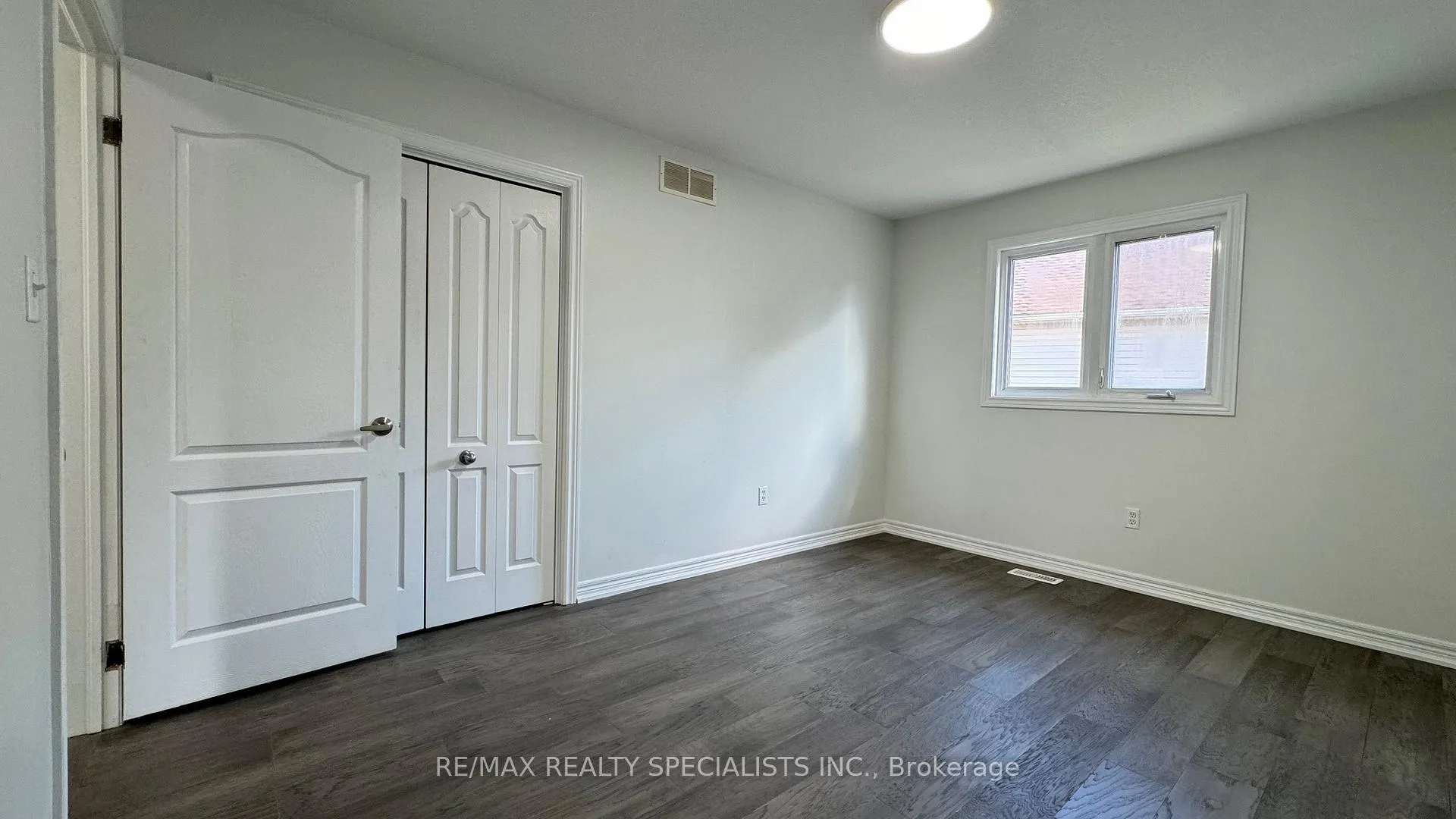 Photo 34 of Unit UPPER LvL, 505 Bridlewreath Court, Kitchener, Larentian West — HOMEH