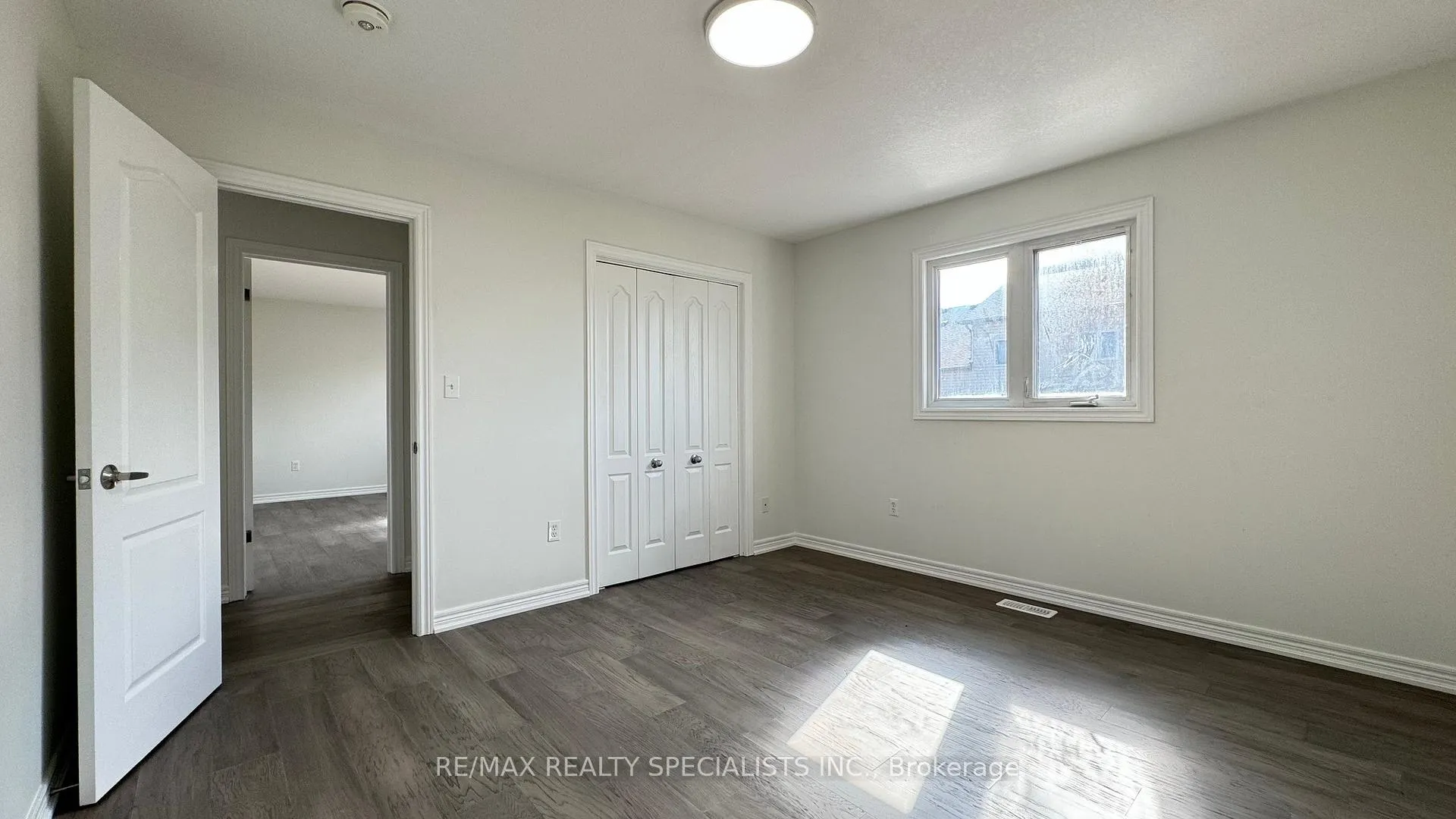 Photo 39 of Unit UPPER LvL, 505 Bridlewreath Court, Kitchener, Larentian West — HOMEH