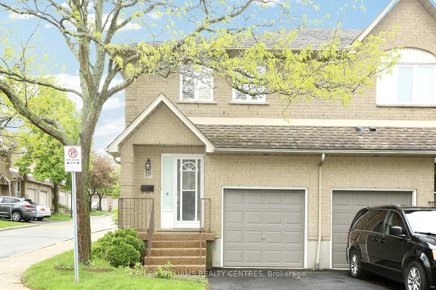 Photo 1 of Unit 19, 100 Vineberg Drive N, Hamilton, Chappel — HOMEH