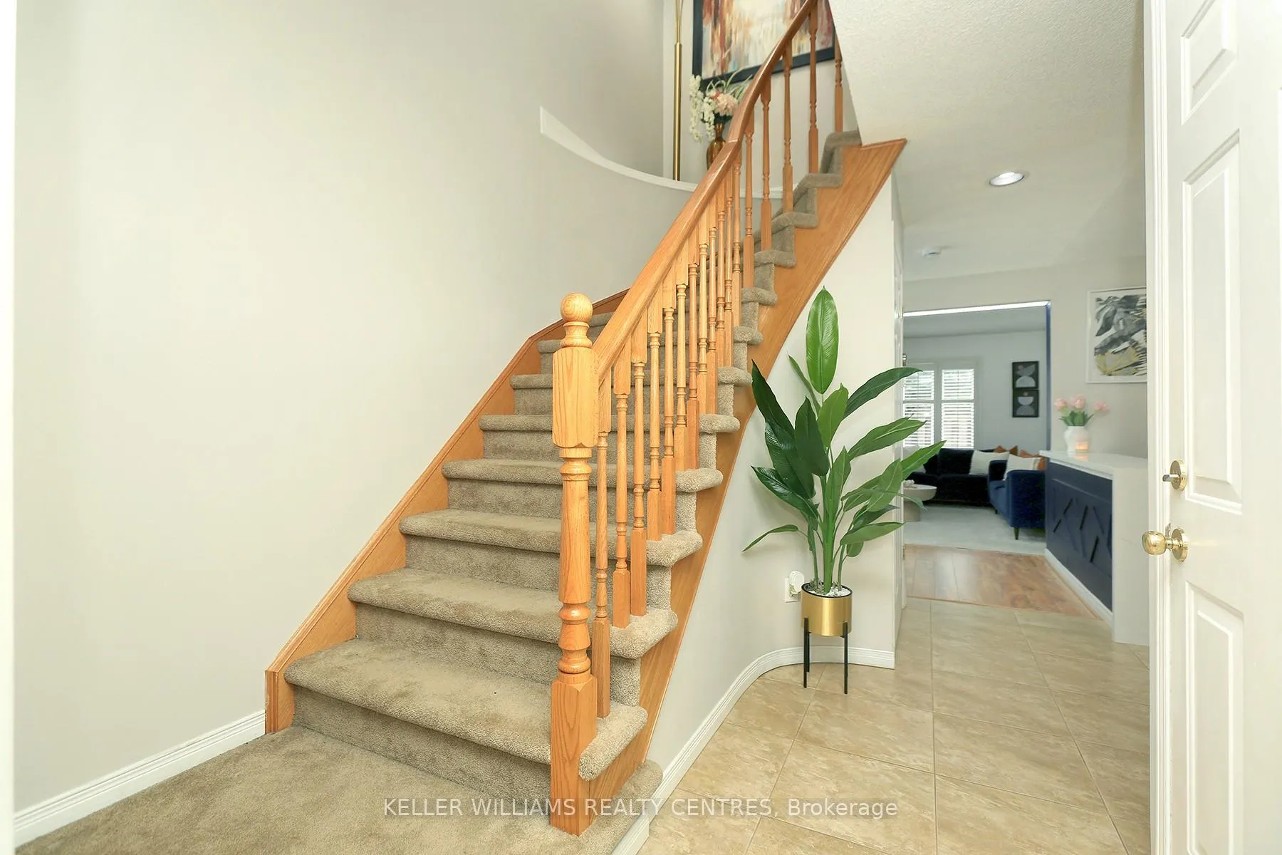 Photo 8 of Unit 19, 100 Vineberg Drive N, Hamilton, Chappel — HOMEH