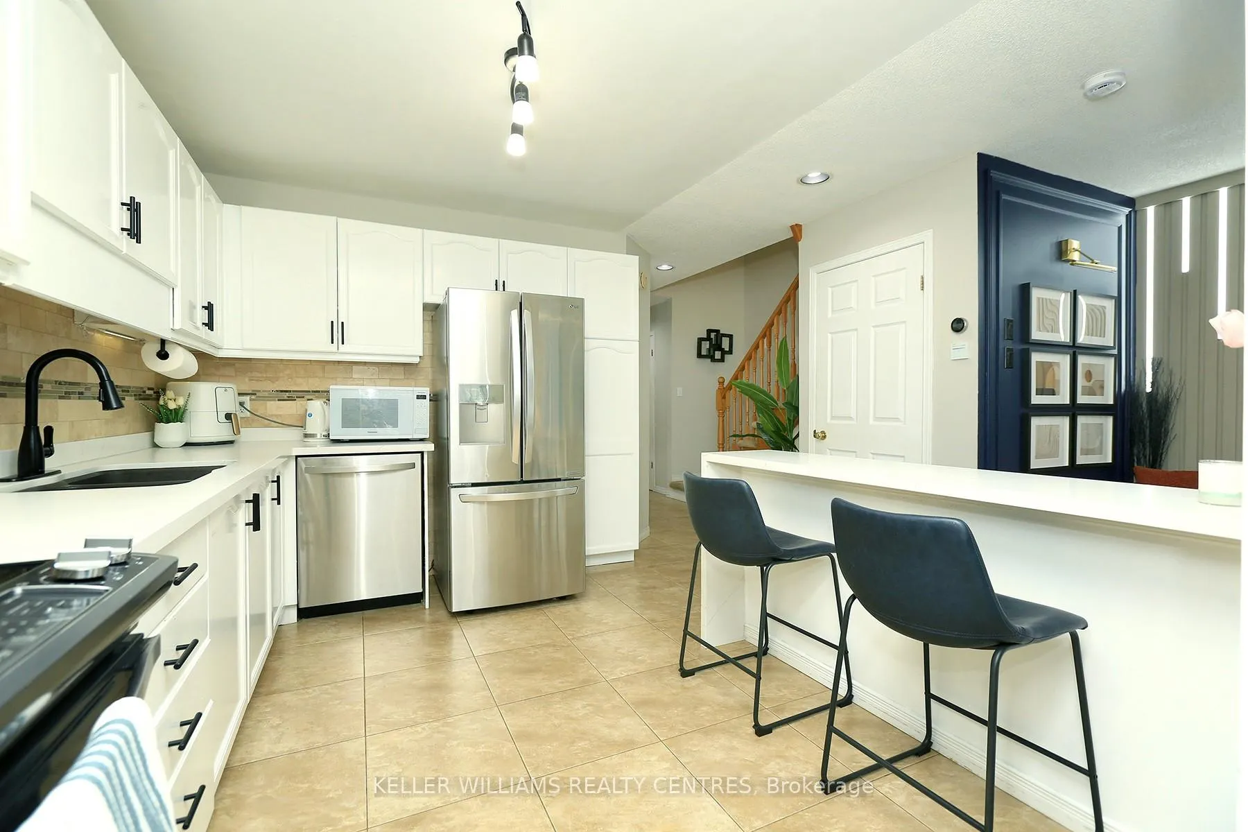 Photo 11 of Unit 19, 100 Vineberg Drive N, Hamilton, Chappel — HOMEH