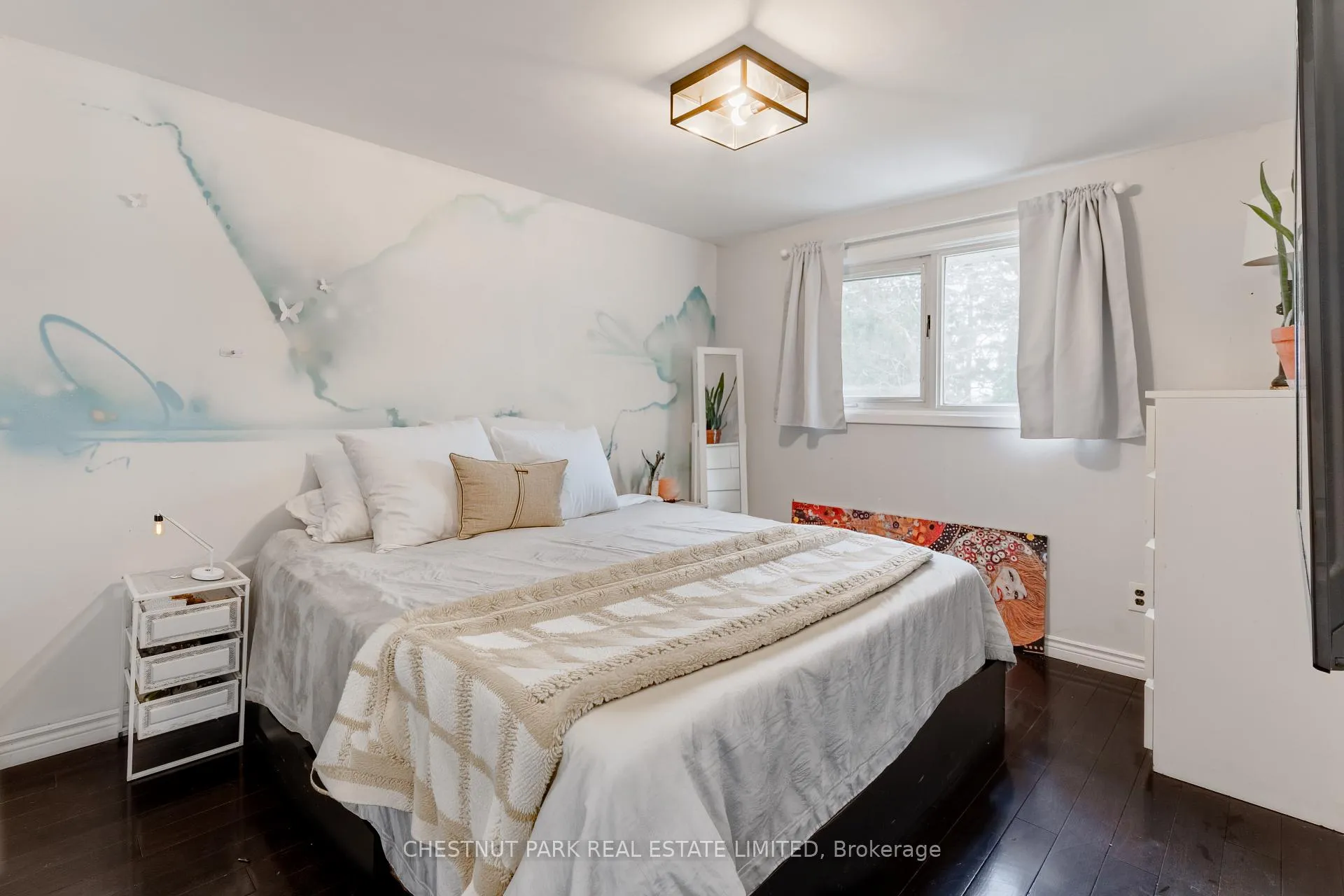 Photo 18 of 69 Madison Avenue, Orangeville — HOMEH