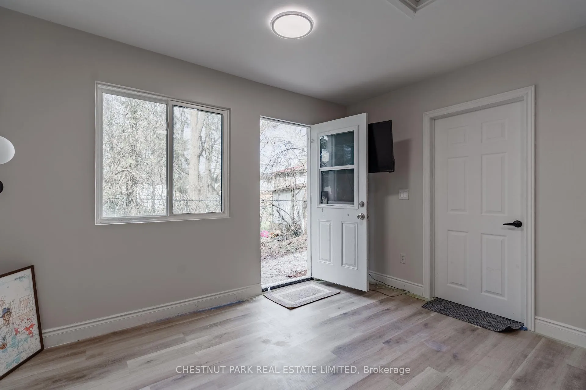 Photo 44 of 69 Madison Avenue, Orangeville — HOMEH