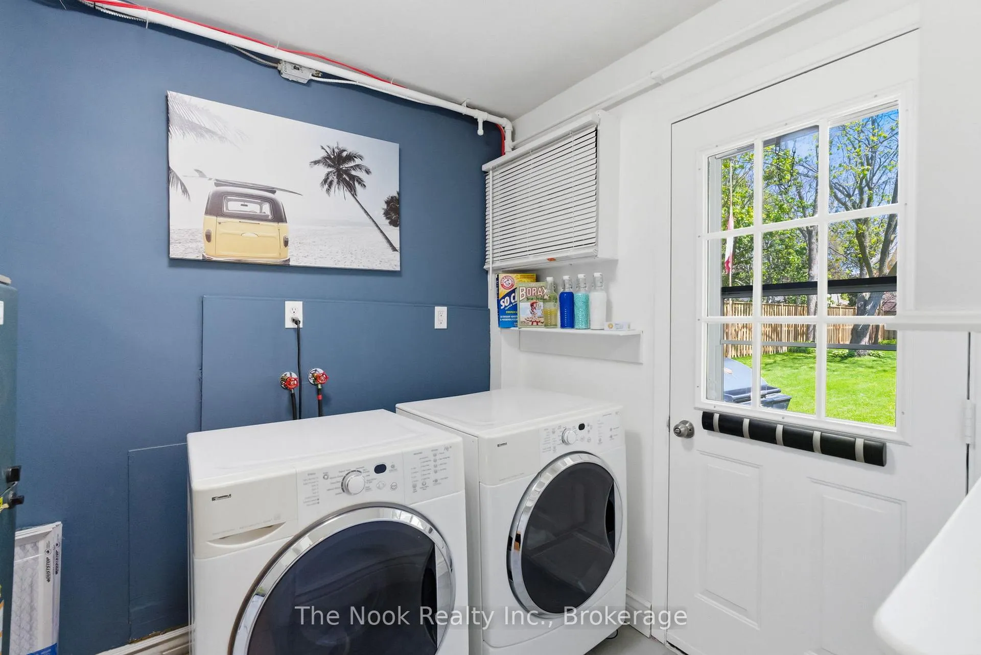 Photo 15 of 93 Bradshaw Street, Clarington, Bowmanville — HOMEH