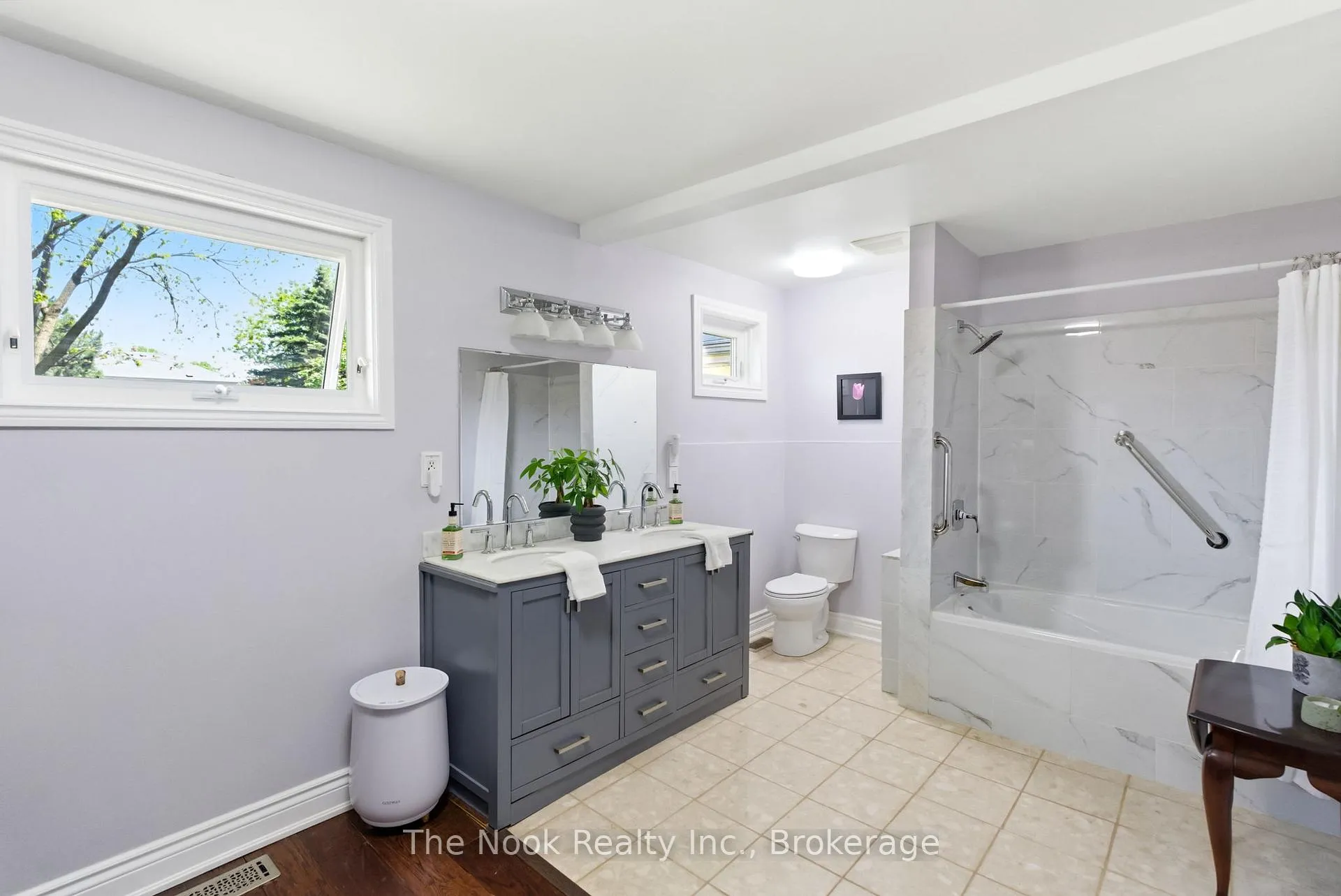 Photo 33 of 93 Bradshaw Street, Clarington, Bowmanville — HOMEH