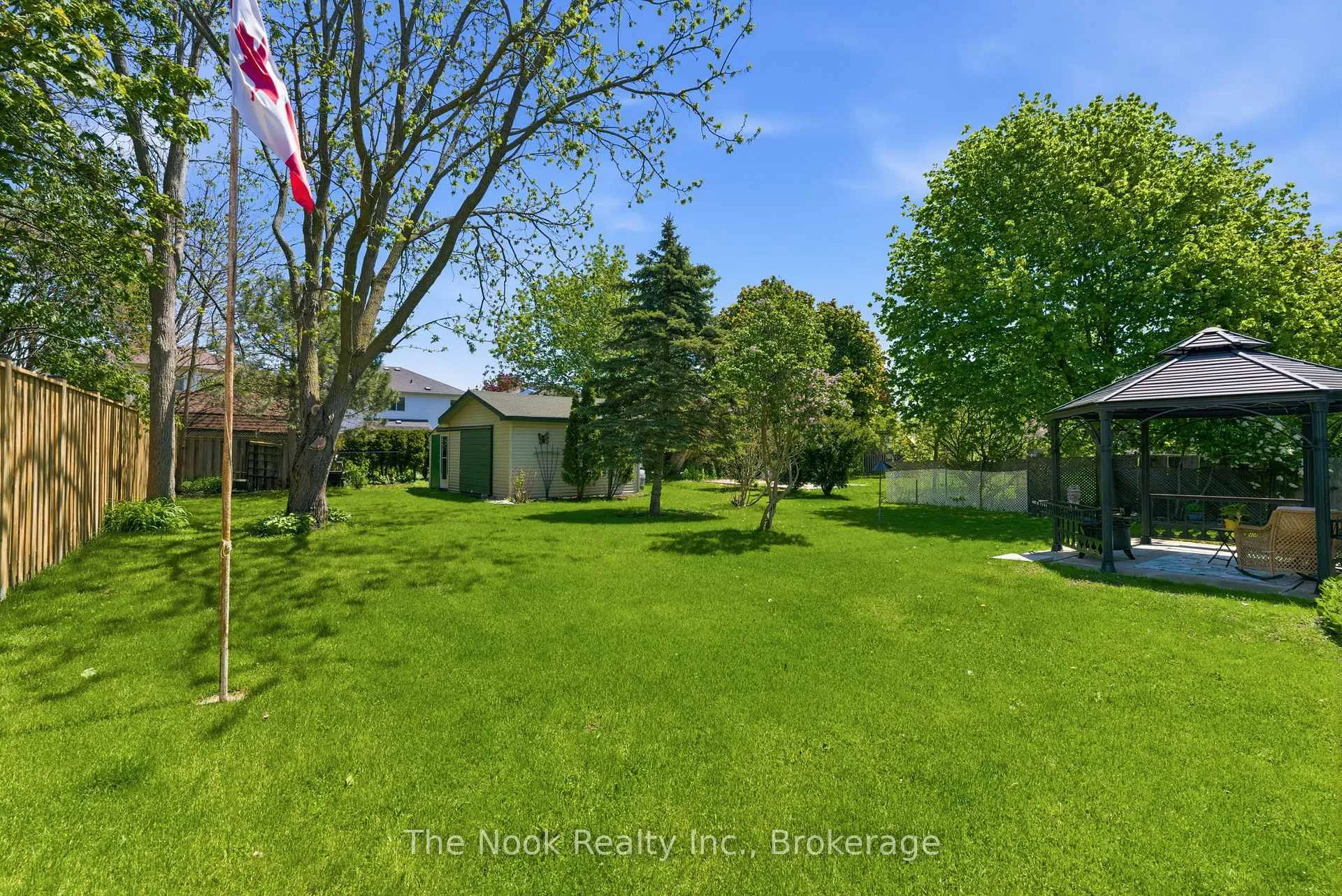 Photo 40 of 93 Bradshaw Street, Clarington, Bowmanville — HOMEH