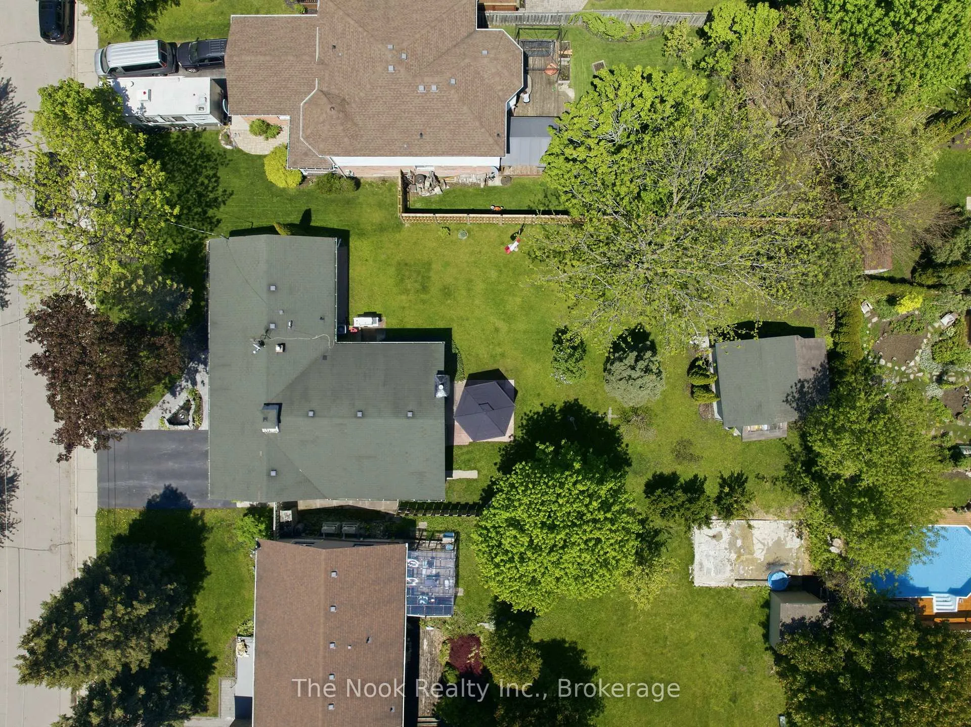Photo 43 of 93 Bradshaw Street, Clarington, Bowmanville — HOMEH
