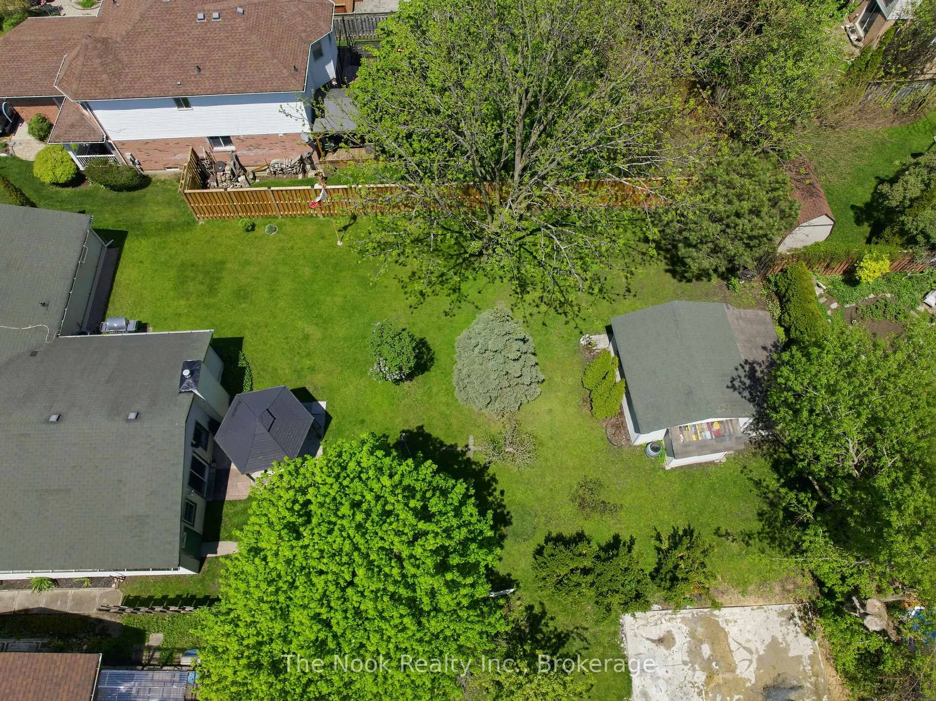 Photo 45 of 93 Bradshaw Street, Clarington, Bowmanville — HOMEH
