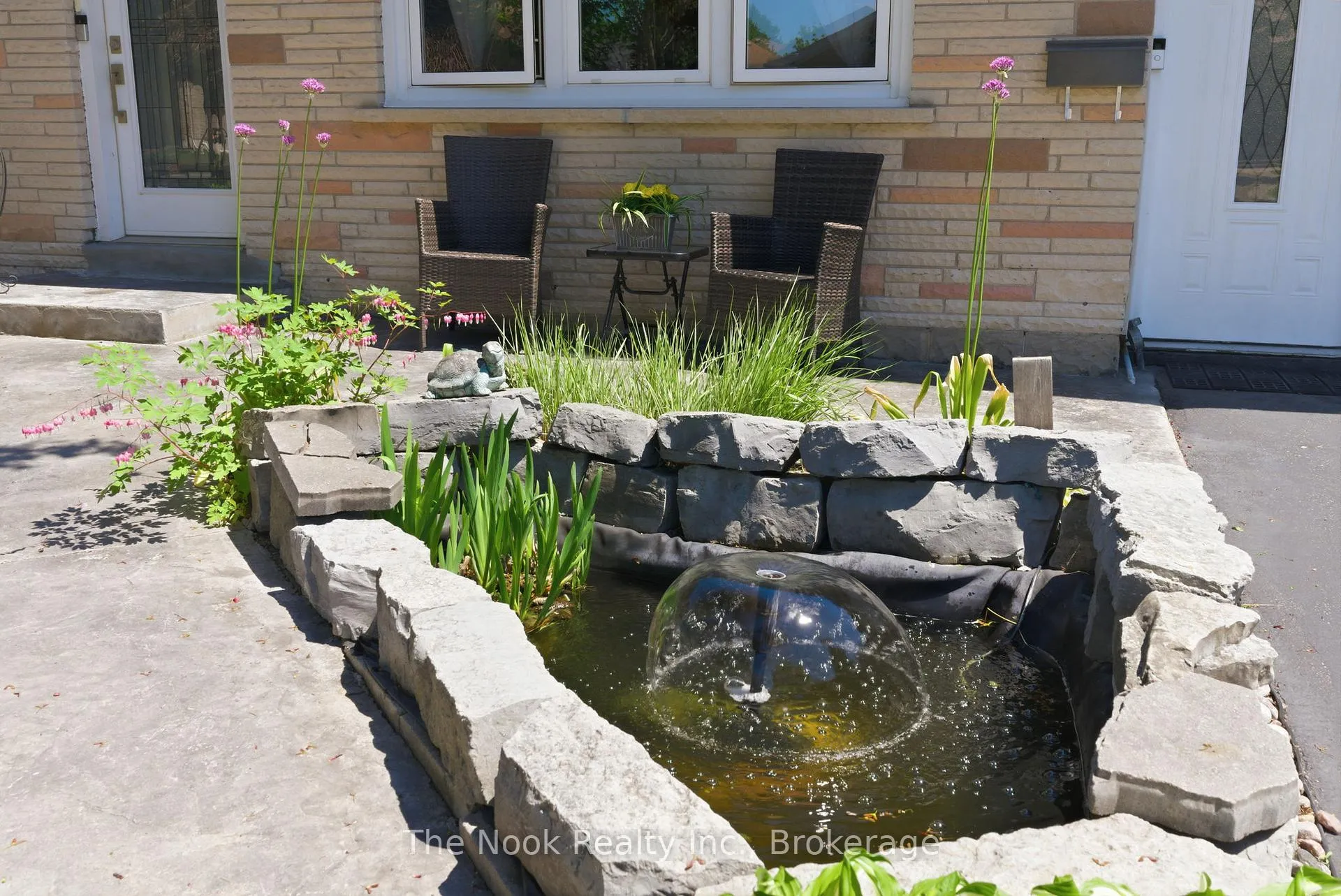 Photo 48 of 93 Bradshaw Street, Clarington, Bowmanville — HOMEH