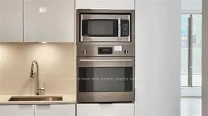 Photo 12 of Unit 805, 11 Wellesley Street W, Toronto, Bay Street Corridor — HOMEH