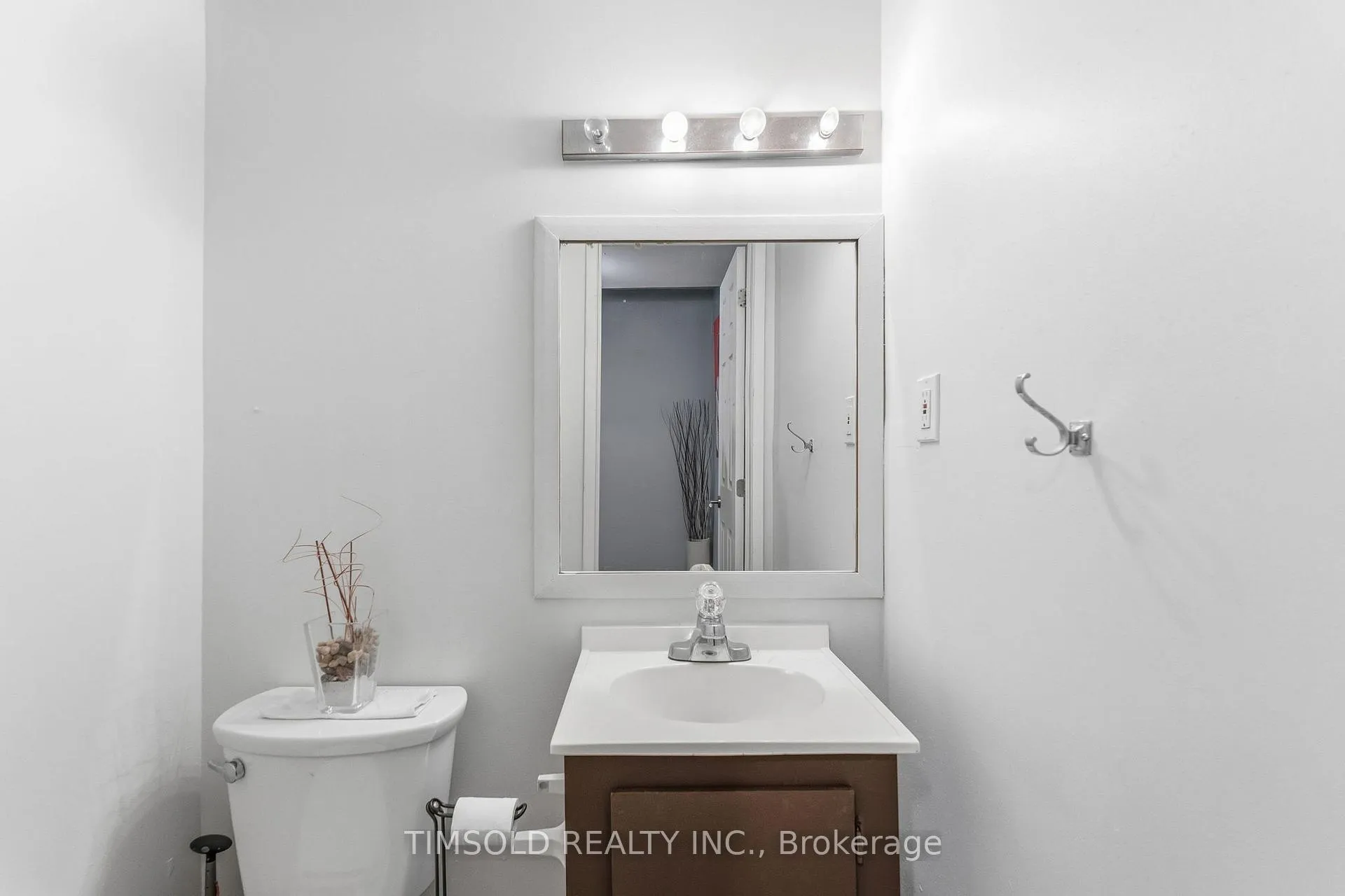 Photo 23 of Unit 29, 57 Hansen Road N, Brampton, Madoc — HOMEH