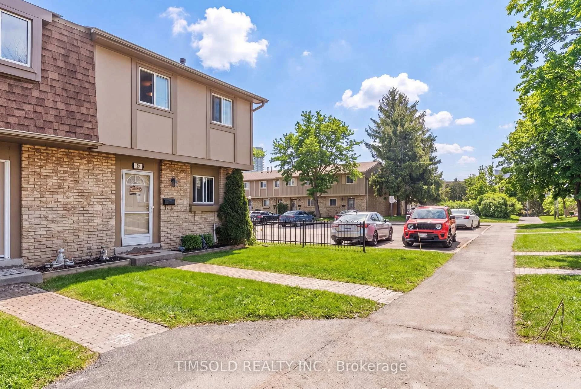 Photo 2 of Unit 29, 57 Hansen Road N, Brampton, Madoc — HOMEH