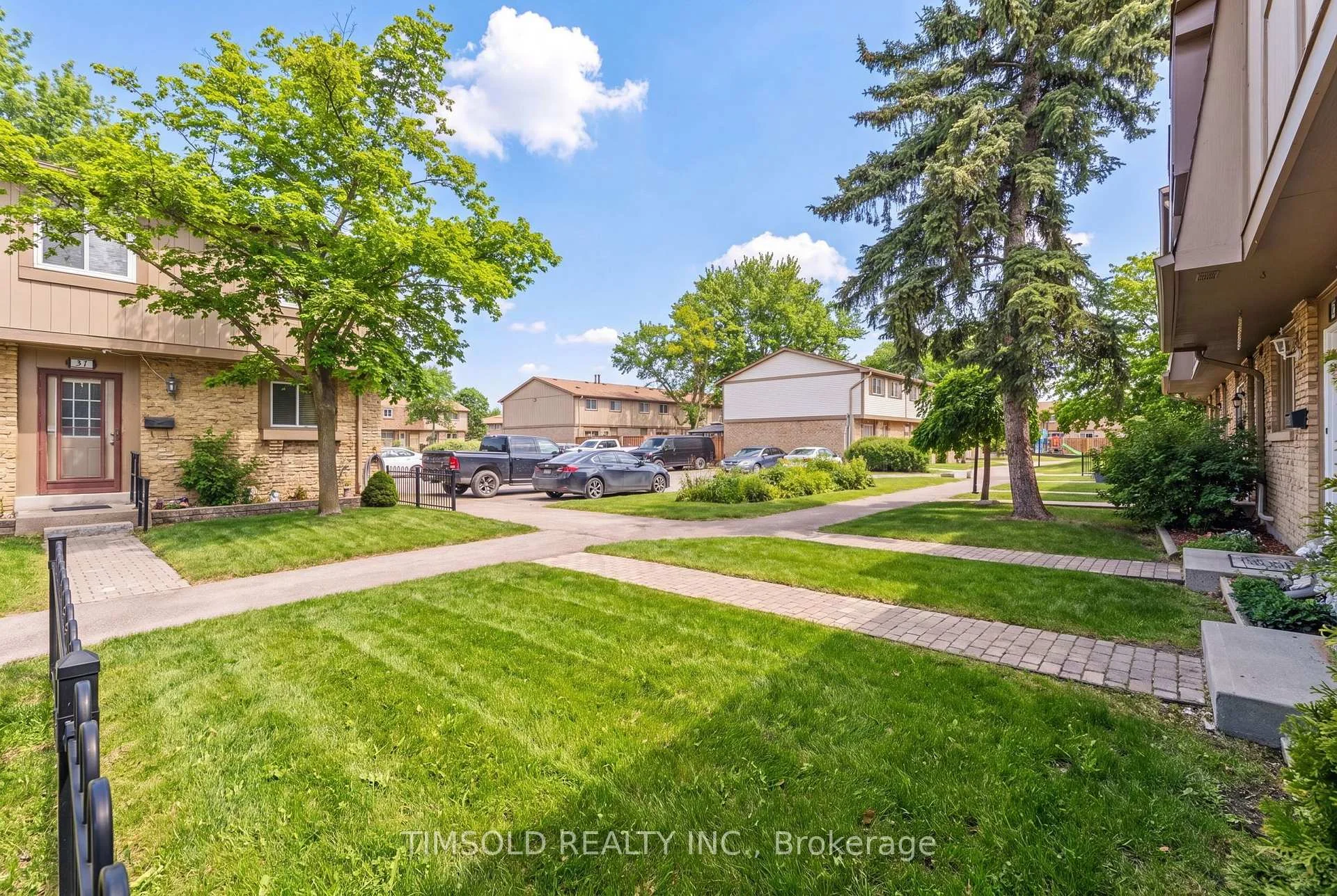 Photo 29 of Unit 29, 57 Hansen Road N, Brampton, Madoc — HOMEH