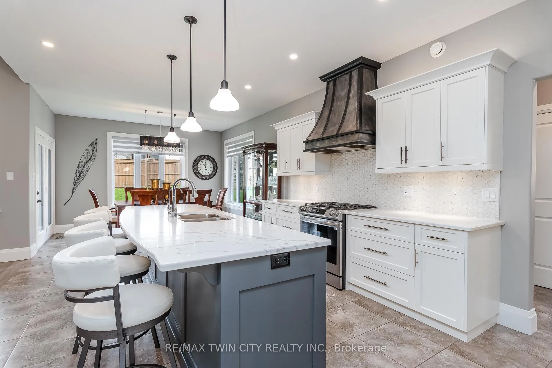 Photo 12 of 83 Gerber Drive, Perth East, Milverton — HOMEH