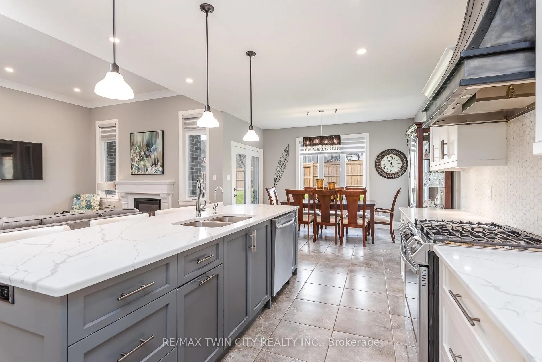 Photo 13 of 83 Gerber Drive, Perth East, Milverton — HOMEH