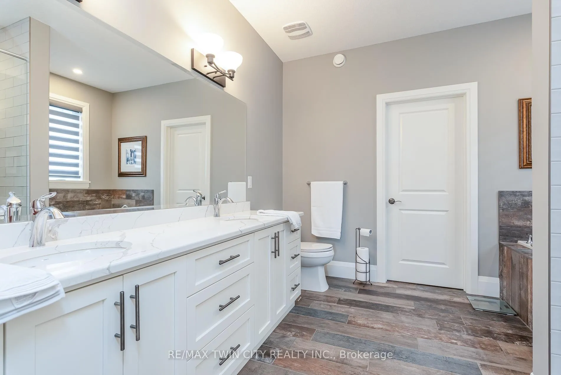 Photo 19 of 83 Gerber Drive, Perth East, Milverton — HOMEH