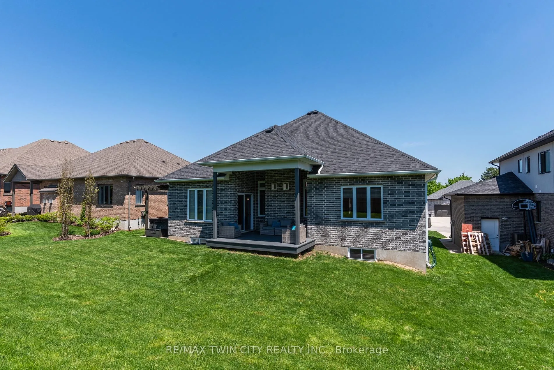 Photo 34 of 83 Gerber Drive, Perth East, Milverton — HOMEH
