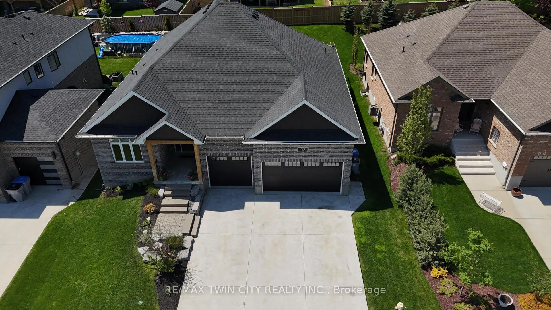 Photo 39 of 83 Gerber Drive, Perth East, Milverton — HOMEH
