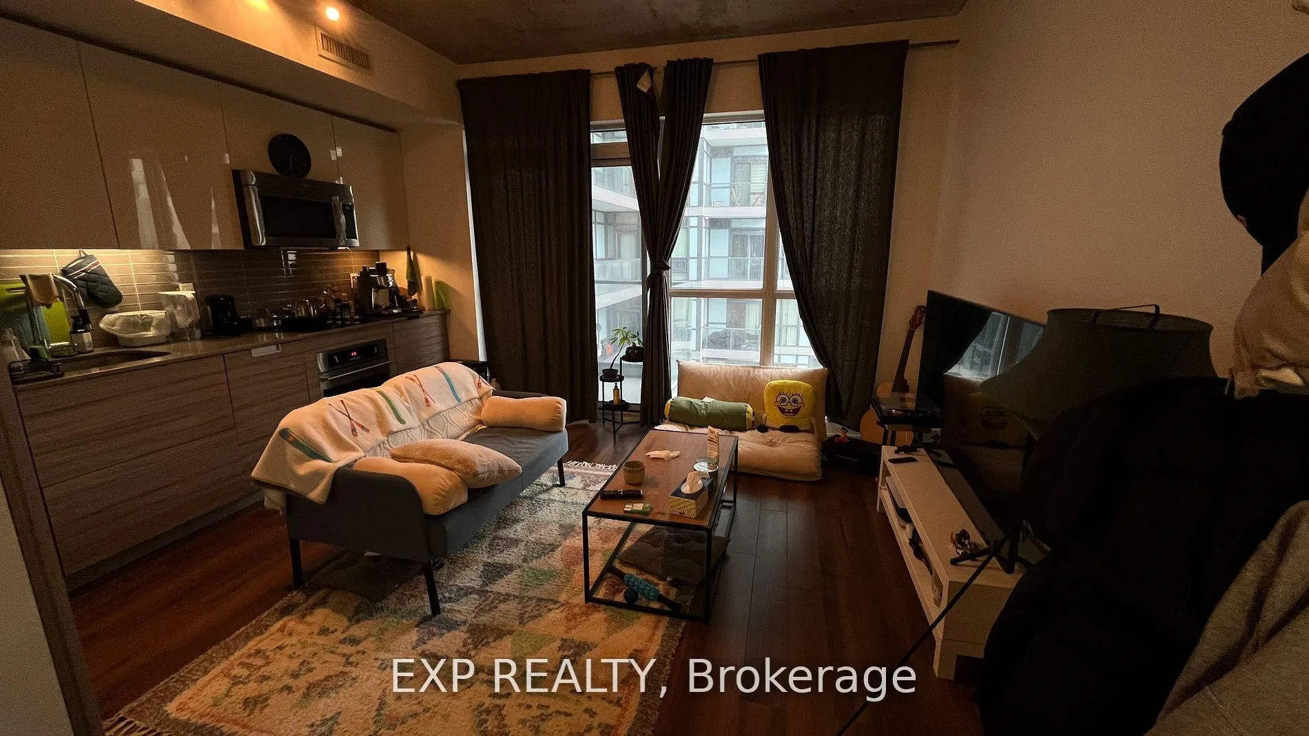 Photo 3 of Unit 902, 210 Simcoe Street, Toronto, University — HOMEH